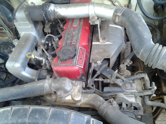 ขายนิสสัน bigm 2500 ฝาแดง แคปเล็ก ขายนิสสัน bigm 2500 ฝาแดง แคปเล็ก