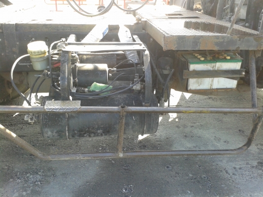 **ขายดาวน์ หัวลาก  MITSUBISHI FUSO FN 627**