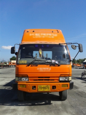 **ขายดาวน์ หัวลาก  MITSUBISHI FUSO FN 627**