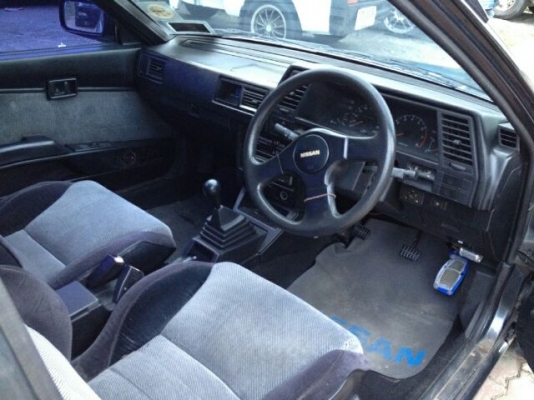 Rz 1  เครื่องดี พร้อมขับ สีต้องปรับปรุง ขาย 29,000  บาท  net ทะเบียนพร้อม