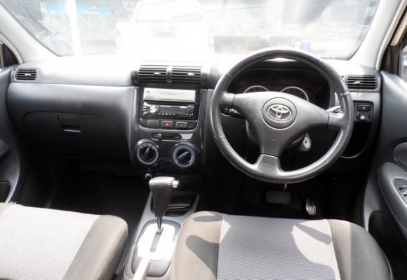 TOYOTA AVANZA 1.3 E LIMITED ปี 2004 รถบ้านแท้ จัดไฟแนนซ์ได้ค่ะ T.086-527-9533