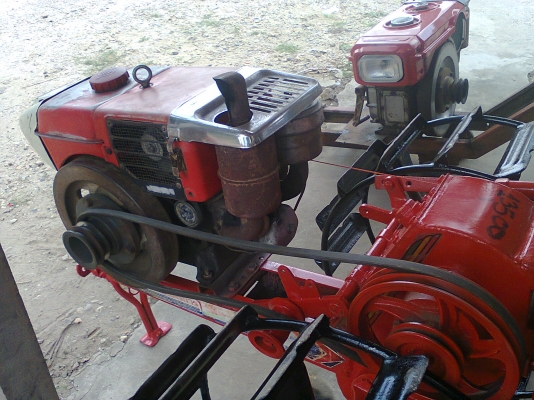 ขายรถไถนาเดินตามเครื่องยันมาร์8แรงพร้อมโครงบีบเลี้ยวมิตรชาวนา