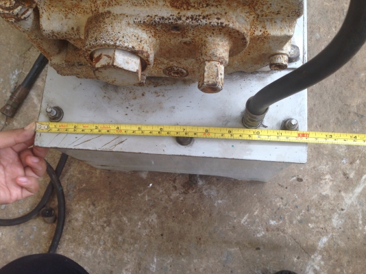 ขายปั้มน้ำมันไฮโดรลิค Daikin 2 HP. สภาพสวย อุปกรณ์ครบ พร้อมใช้งาน