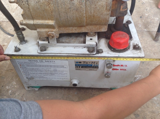 ขายปั้มน้ำมันไฮโดรลิค Daikin 2 HP. สภาพสวย อุปกรณ์ครบ พร้อมใช้งาน