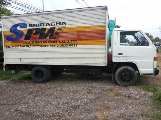isuzu 6 ล้อ รถตู้บรรทุก isuzu 6 ล้อ รถตู้บรรทุก