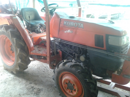 รถไถนา28แรงเครื่องดีสภาพสวยราคาถูกลดแล้ว.  165000บาท