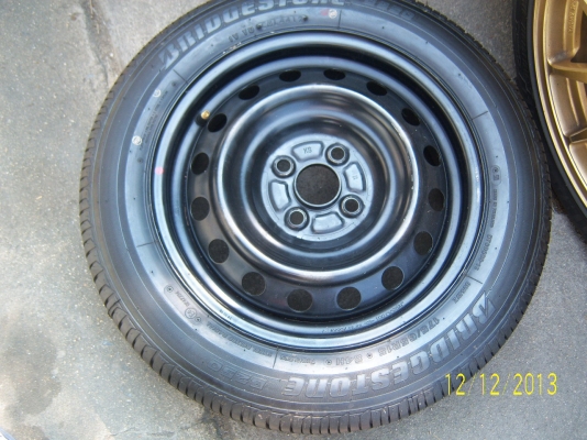 ยางอะไหล่ 175 65 15 ปี 12  พร้อมกะทะล้อ ใหม่กริ๊บ