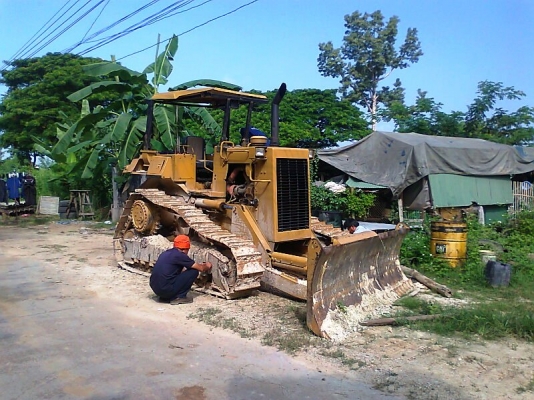 รถแทรคเตอร์ CAT D4H LGP รถสวยกิ๊บ มีทะเบียนครบ