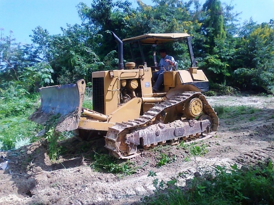 รถแทรคเตอร์ CAT D4H LGP รถสวยกิ๊บ มีทะเบียนครบ