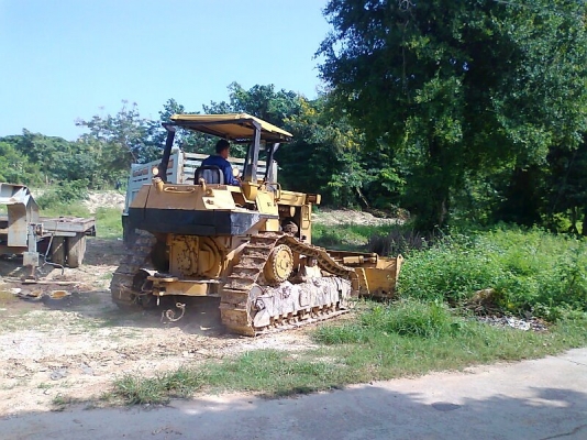 รถแทรคเตอร์ CAT D4H LGP รถสวยกิ๊บ มีทะเบียนครบ