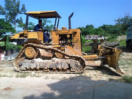 รถแทรคเตอร์ CAT D4H LGP รถสวยกิ๊บ มีทะเบียนครบ