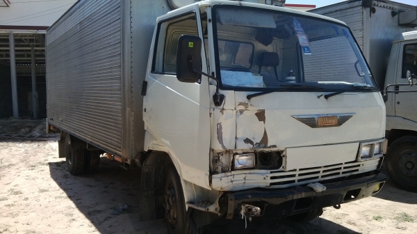 ขายด่วน km779 ปี2532 เครื่อง wo4d ดีมาก ยาว 5.5 เมตร ยางเลเดี้ยนใหม่เอี่ยม คัสซีสวยมากๆ ด้านซ้ายมีเฉี่ยวมา ขายด่วน km779 ปี2532 เครื่อง wo4d ดีมาก ยาว 5.5 เมตร ยางเลเดี้ยนใหม่เอี่ยม คัสซีสวยมากๆ ด้านซ้ายมีเฉี่ยวมา