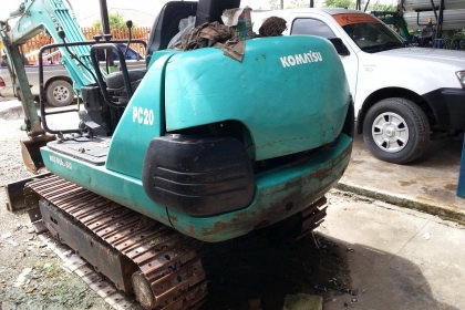 ขายรถขุด PC20,30 จำนวน 4 คันราคา 780000 บาท