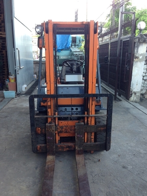 ขายรถยกโตโยต้า TOYOTA 5FD20 ขนาด 2 ตัน เครื่องดีเซล 867 ชั่วโมง (003) ขายรถยกโตโยต้า TOYOTA 5FD20 ขนาด 2 ตัน เครื่องดีเซล 867 ชั่วโมง (003)