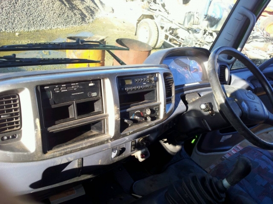 รถนอกแท้ทั้งคัน HINO Mega หัวแค๊ป เครือง JO8C 220แรง น๊อต6ตัว