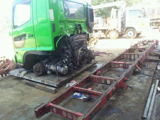 รถนอกแท้ทั้งคัน HINO Mega หัวแค๊ป เครือง JO8C 220แรง น๊อต6ตัว