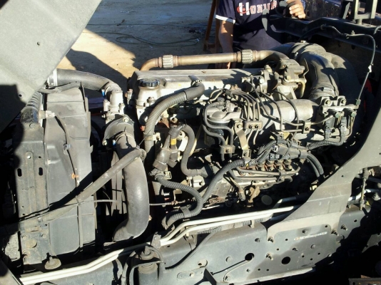 รถนอกแท้ทั้งคัน HINO Mega หัวแค๊ป เครือง JO8C 220แรง น๊อต6ตัว