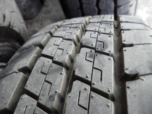 แม็ก15 ยาง215/70/15ปี13 แม็ก15 ยาง215/70/15ปี13