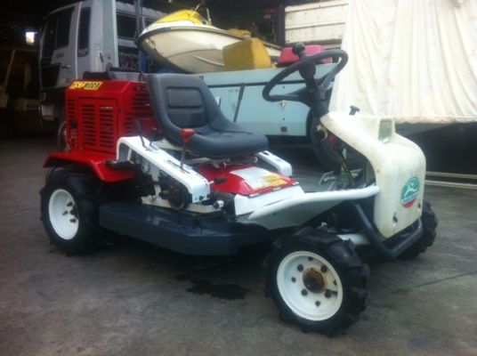 ขายรถตัดหญ้านั่งขับ Orec RM95