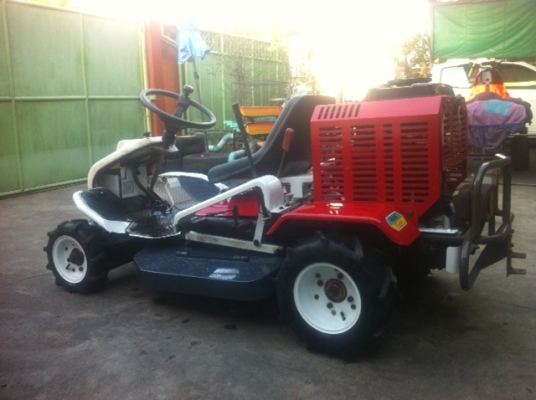 ขายรถตัดหญ้านั่งขับ Orec RM95