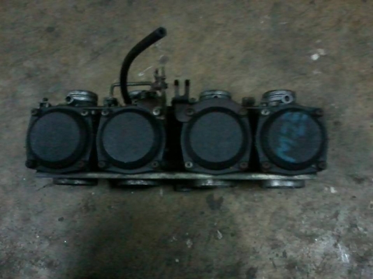 คาร์บู suzuki gsx750,gsx250 คาร์บู kawasaki gpz250 ฝาแดงsuzuki bandit คาร์บู suzuki gsx750,gsx250 คาร์บู kawasaki gpz250 ฝาแดงsuzuki bandit