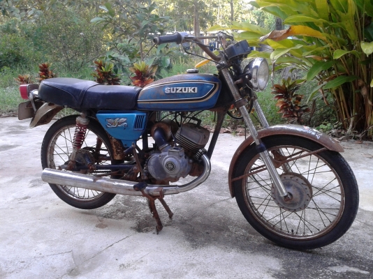 ขาย suzuki GT100 สภาพเดิมๆ ทะเบียนโอน