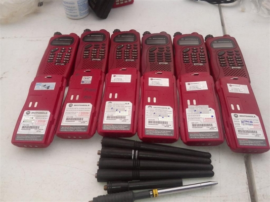 ขาย วอเเดง MOTO   80CH 6 ตัว ถ่านเเท้ ครับ อุปกรณ์มีดังรูป เท่านั้น