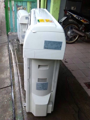 **** ขายแอร์ DAIKIN 18000 BTU สภาพสวย **** **** ขายแอร์ DAIKIN 18000 BTU สภาพสวย ****