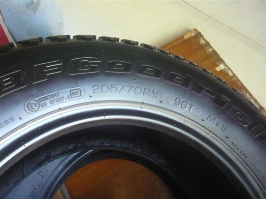 ยาง BFGOODRICH 205 70 15 ดอกหนา