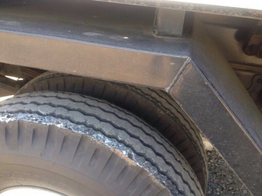 รถฮีโน่ 6 ล้อดั้ม 150 แรงม้า ปี 53  ( รถวิ่ง 57,xxx กม. )  สนใจติดต่อ 081 - 6079515