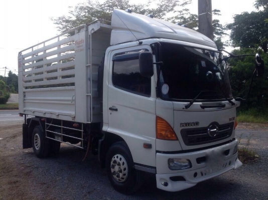 รถฮีโน่ 6 ล้อดั้ม 150 แรงม้า ปี 53  ( รถวิ่ง 57,xxx กม. )  สนใจติดต่อ 081 - 6079515