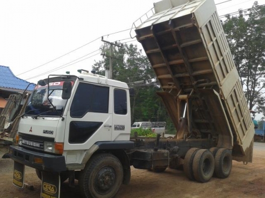 ขายรถบรรทุกสิบล้อดั๊มพ์ Mitsubishi TD เครื่อง 6D16 turbo ซีเรียล 5,977 ปี 43 ด.โคราช