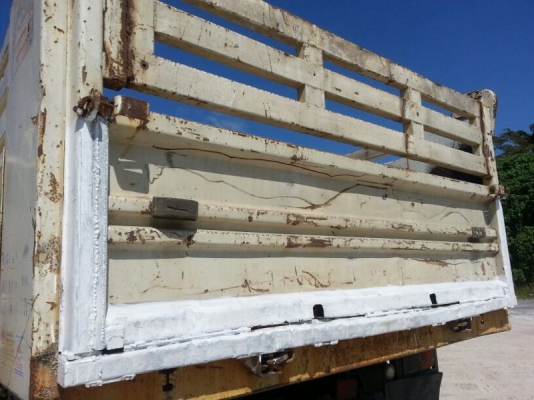 รถฮีโน่ 6 ล้อดั้ม FG1J  220 แรงม้า ปี 50  ( รถวิ่ง 243,xxx กม. )  สนใจติดต่อ 081 - 6079515