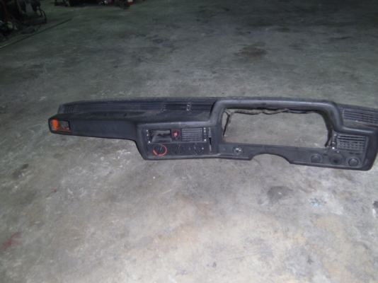 คอนโซน BMW E21