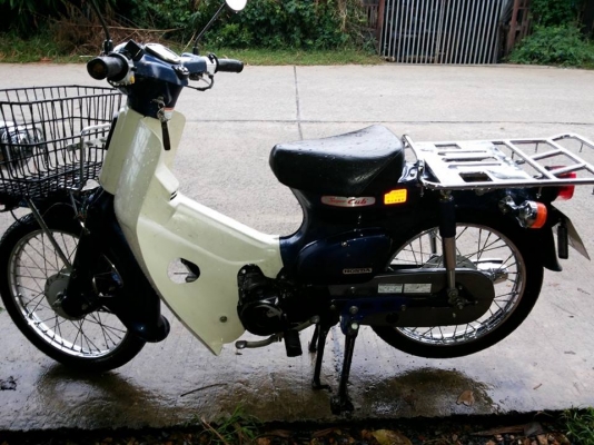 ขายHonda Super Cub50 หัวฉีดสภาพนางฟ้าเลยคับทะเบียนโอน