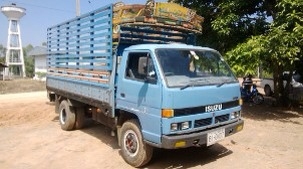 ขายรถหกล้อ Isuzu NPR เครื่อง 115 แรง รถห้าง เกียร์สั้น Fหน้าF หลัง กระบะคาร์โก้ 4.20 เมตร