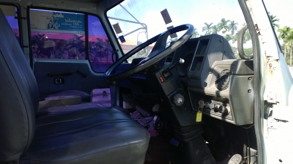 10ล้อเพลาเดียว JCMวางเครื่องEH700 168แรง เฟืองท้ายฟูโซ่..สภาพดีพร้อมใช้... 10ล้อเพลาเดียว JCMวางเครื่องEH700 168แรง เฟืองท้ายฟูโซ่..สภาพดีพร้อมใช้...