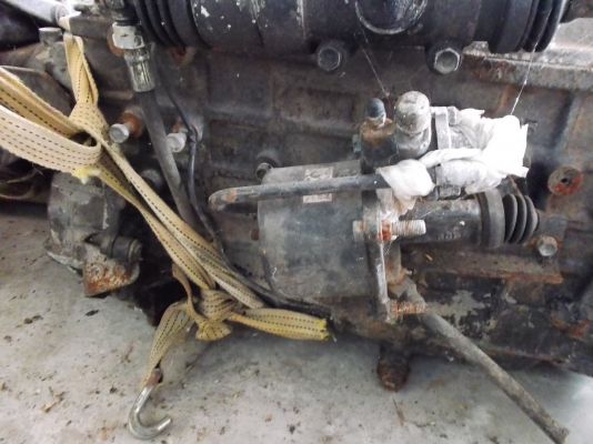 ขายด่วนเกียร์รถสิบล้อISUZUเดก้า270สภาพดีพร้อมใช้งาน ขายด่วนเกียร์รถสิบล้อISUZUเดก้า270สภาพดีพร้อมใช้งาน