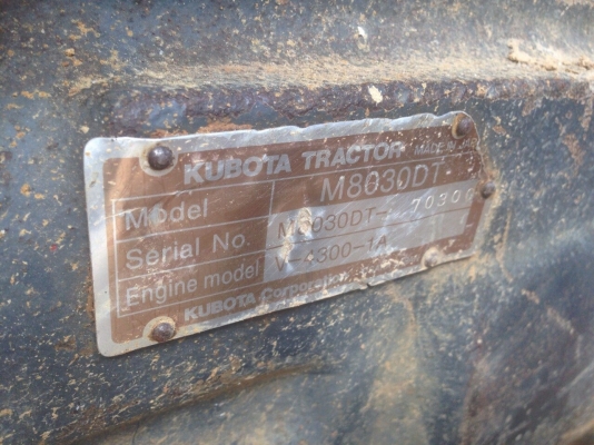 ขายรถไถ KUBOTA 8030 เพลาในเกียร์ธรรมดา สนใจโทร 0819701072