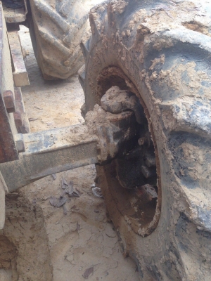ขายรถไถ KUBOTA 8030 เพลาในเกียร์ธรรมดา สนใจโทร 0819701072