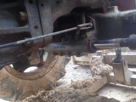 ขายรถไถ KUBOTA 8030 เพลาในเกียร์ธรรมดา สนใจโทร 0819701072