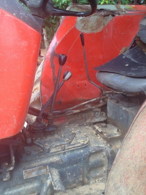 ขายรถไถ KUBOTA 8030 เพลาในเกียร์ธรรมดา สนใจโทร 0819701072