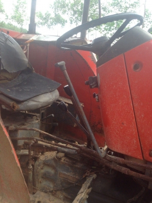 ขายรถไถ KUBOTA 8030 เพลาในเกียร์ธรรมดา สนใจโทร 0819701072