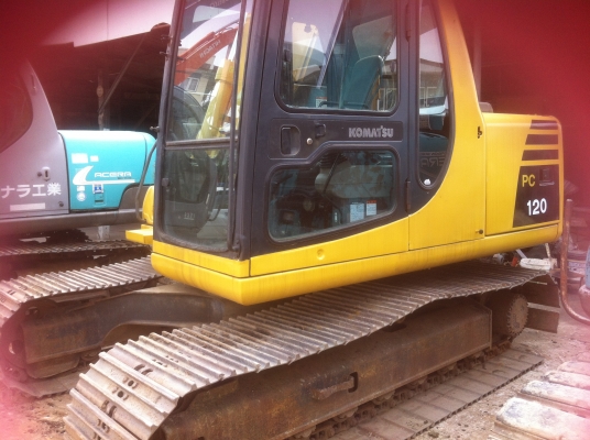ขายด่วน KOMATSU PC120-6  รถนำเข้ายังไม่เคยใช้งานในไทย