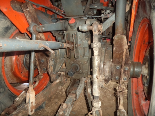 ขายราคา225000บาท รถไถคูโบต้า34แรง มีดันหน้า พร้อมผานหลัง