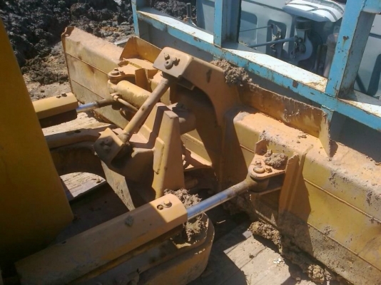 ขายรถแทรคเตอร์ Komatsu D20P-6 รถสวยสภาพพร้อมใช้งาน