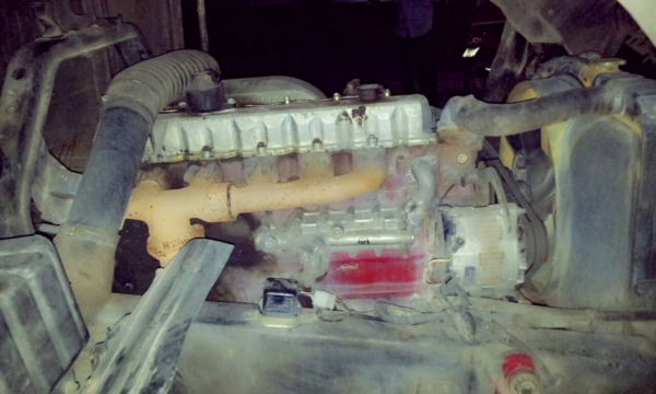 ขายสิบล้อเพลาเดียว195กะบะยาว6.50เมตร