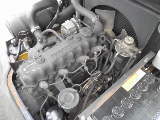 ขายถูก KOMATSU FD15-16ขนาด1.5ตัน เสา3เมตร เกียร์ธรรมดา เครื่องดีเซลC240ราคาต่อรองได้0816161541