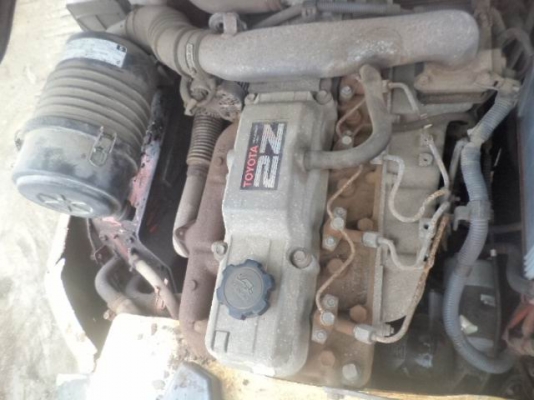 ขาย TOYOTA 7FD20ขนาด2ตัน เสา3เมตร เกียร์ธรรมดา เครื่องดีเซล2Z ราคาต่อรองได้