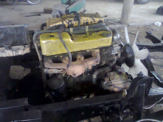 ขายรถบรรทุก4ล้อกลาง ISUZU ประกอบใหม่ทั้งคัน พร้อมทะเบียน